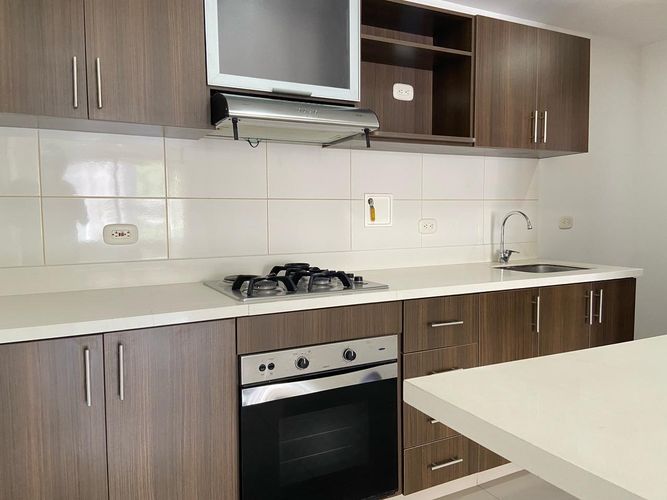 Apartamento de 2 alcobas en venta en La Estrella, Sabaneta, 84 m² · foto 5 de 20