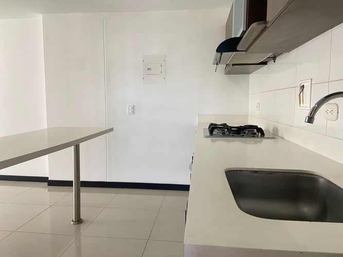 Apartamento de 2 alcobas en venta en La Estrella, Sabaneta, 84 m² · foto 6 de 20