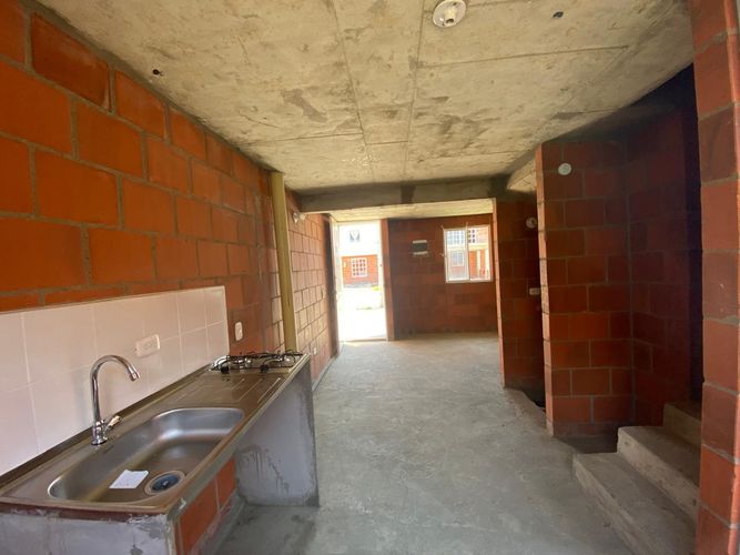 Casa de 2 alcobas en venta en El Carmelo, Candelaria, 60 m² · foto 3 de 11