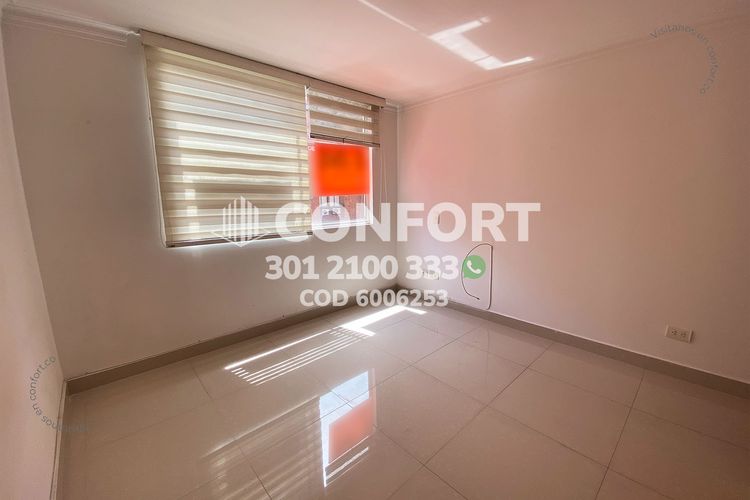 Apartamento de 3 alcobas en arriendo en Laureles, Medellín, 135 m² · foto 17 de 20