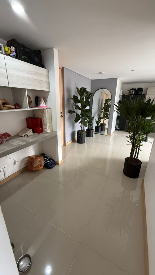 Apartamento de 2 alcobas en venta en Alto De Misael, Envigado, 62 m² · foto 4 de 8