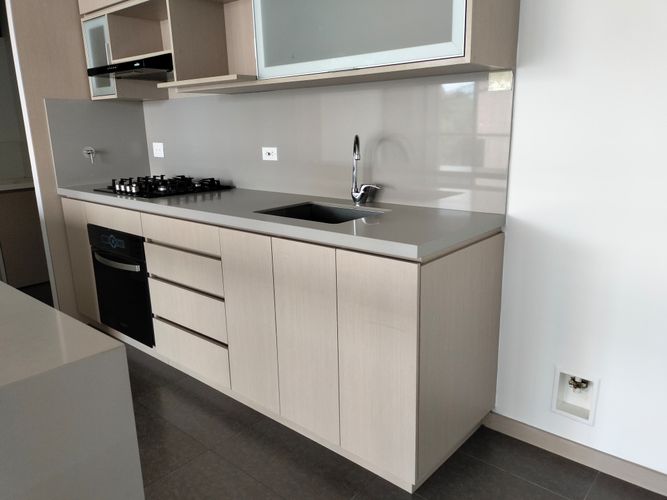 Apartamento de 2 alcobas en arriendo en El Poblado, Medellín, 84 m² · foto 6 de 16