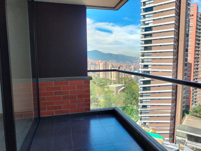 Apartamento de 2 alcobas en arriendo en El Poblado, Medellín, 84 m² · foto 16 de 16