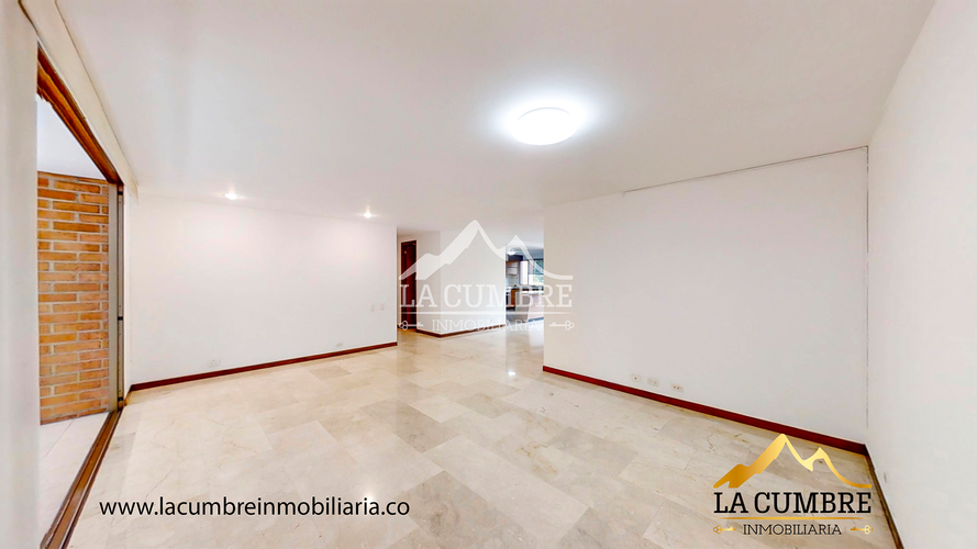 Apartamento de 3 alcobas en arriendo en Los Parra, Medellín, 190 m² · foto 2 de 18