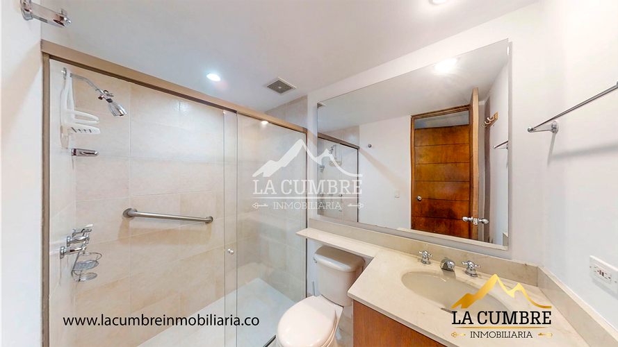Apartamento de 3 alcobas en arriendo en Los Parra, Medellín, 190 m² · foto 13 de 18