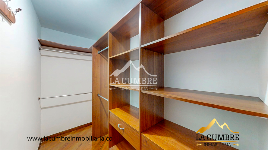 Apartamento de 3 alcobas en arriendo en Los Parra, Medellín, 190 m² · foto 15 de 18