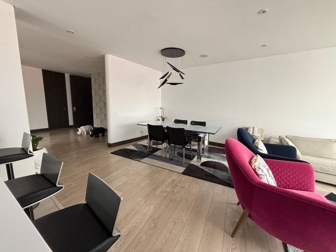 Apartamento en venta en Santa Barbara, Bogotá · foto 4 de 24