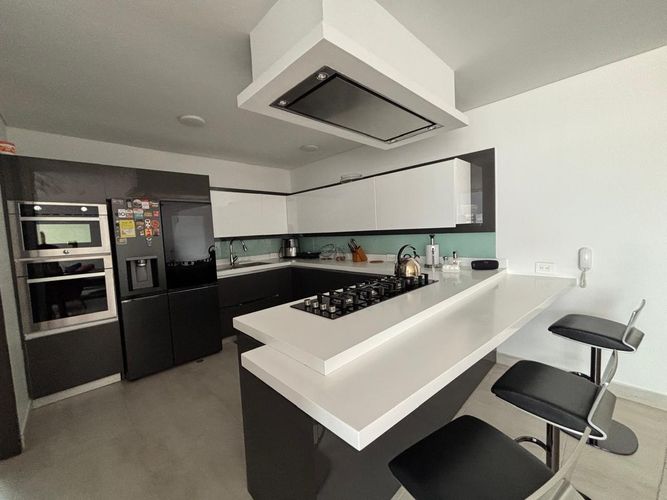 Apartamento en venta en Santa Barbara, Bogotá · foto 9 de 24