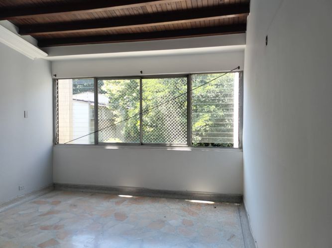 Apartamento de 3 alcobas en arriendo en El Poblado, Medellín, 120 m² · foto 11 de 18
