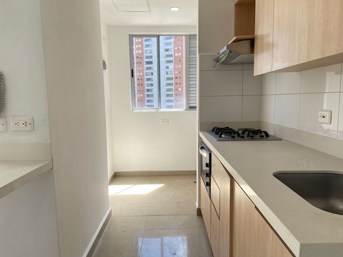 Apartamento de 3 alcobas en arriendo en Monteazul, Sabaneta, 80 m² · foto 5 de 20