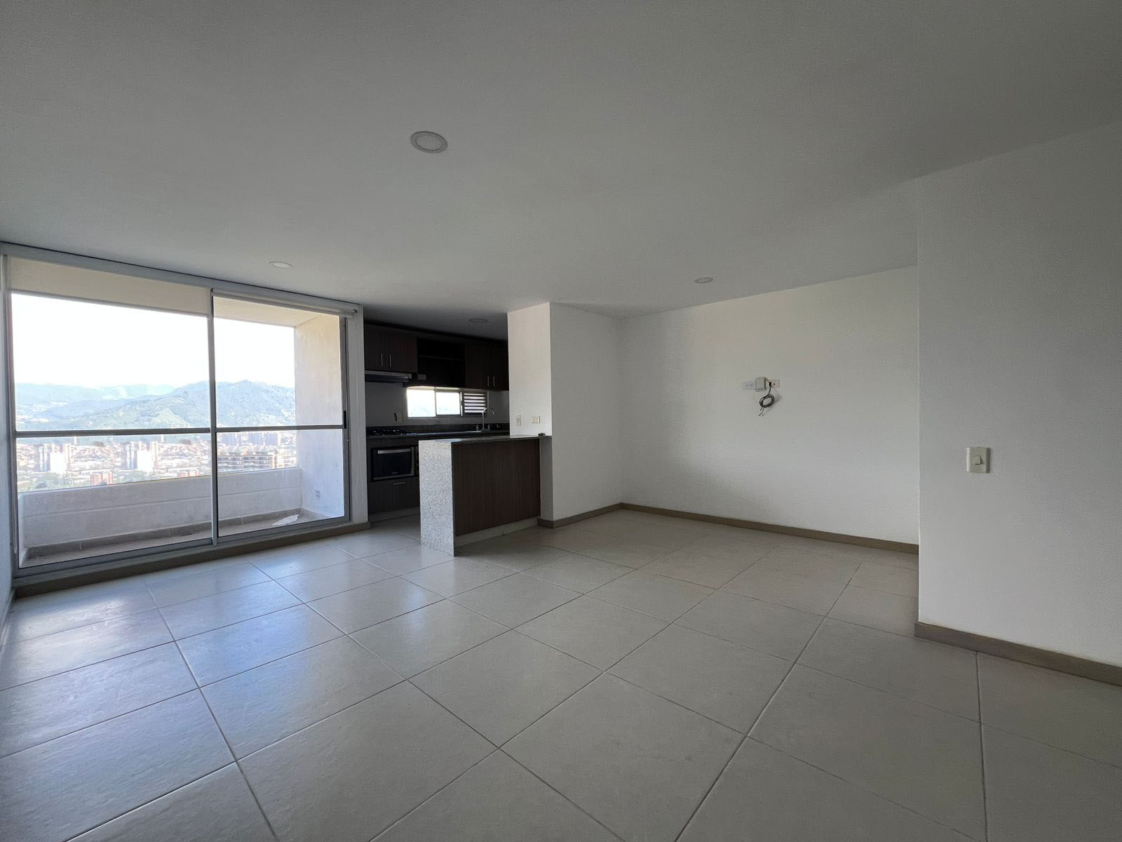 Apartamento en arriendo en Las Antillas, Envigado · foto 6 de 20