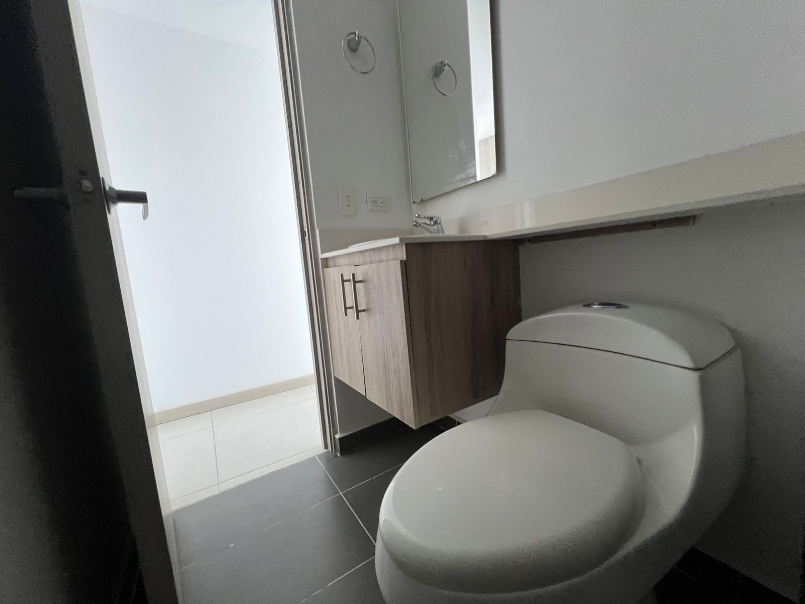 Apartamento en arriendo en Las Antillas, Envigado · foto 20 de 20