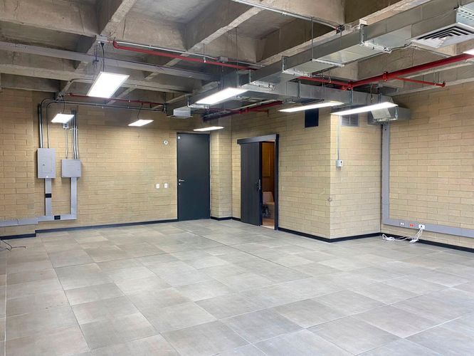 Oficina en arriendo en Cristo Rey, Medellín, 74 m² · foto 4 de 7
