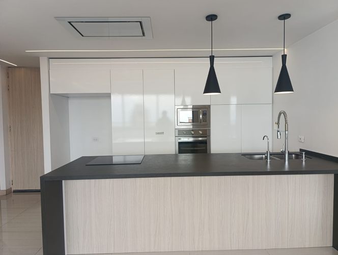 Apartamento de 3 alcobas en arriendo en El Poblado, Medellín, 120 m² · foto 4 de 19