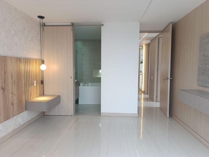 Apartamento de 3 alcobas en arriendo en El Poblado, Medellín, 120 m² · foto 8 de 19