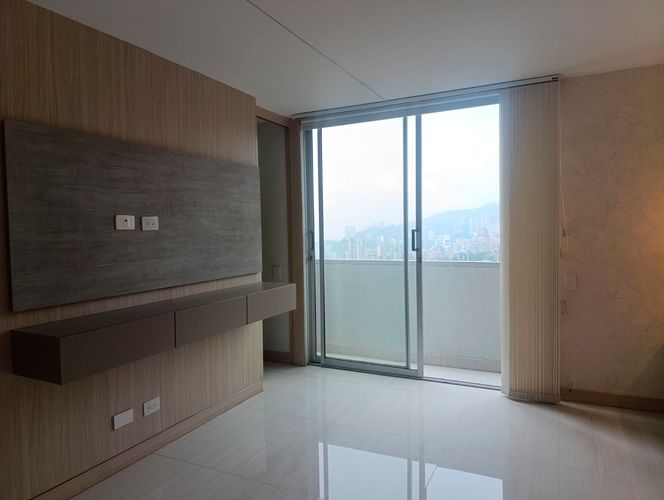 Apartamento de 3 alcobas en arriendo en El Poblado, Medellín, 120 m² · foto 14 de 19