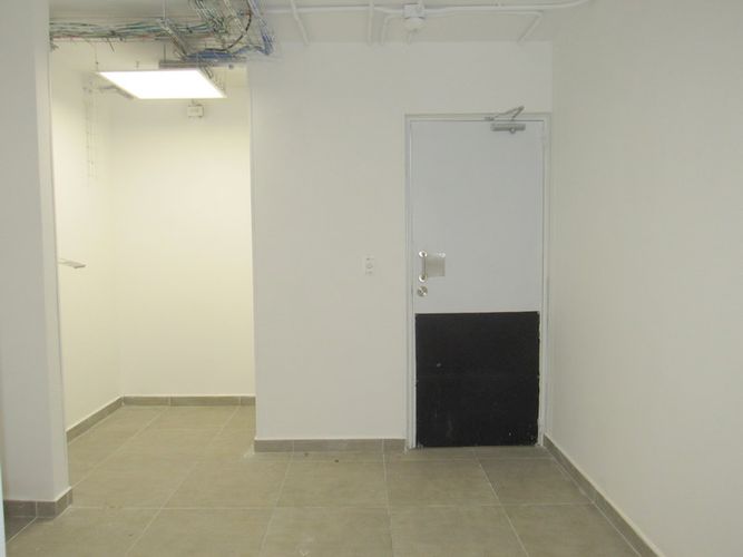 Local en arriendo en Granjas De Provenza, Bucaramanga, 75 m² · foto 7 de 9