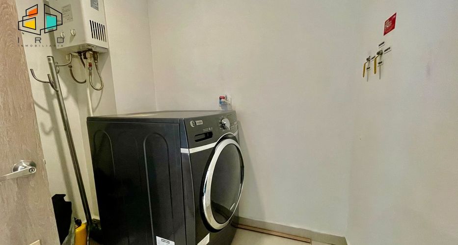 Apartamento de 3 alcobas en arriendo en San Diego, Medellín, 93 m² · foto 11 de 24