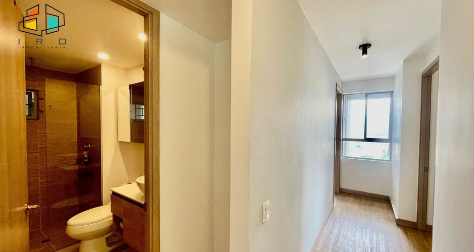 Apartamento de 3 alcobas en arriendo en San Diego, Medellín, 93 m² · foto 13 de 24