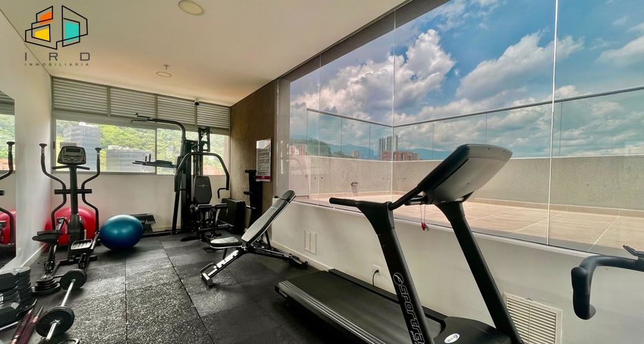 Apartamento de 3 alcobas en arriendo en San Diego, Medellín, 93 m² · foto 23 de 24
