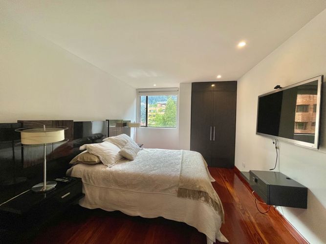 Apartamento de 3 alcobas en venta en El Bagazal, Bogotá, 241 m² · foto 23 de 24