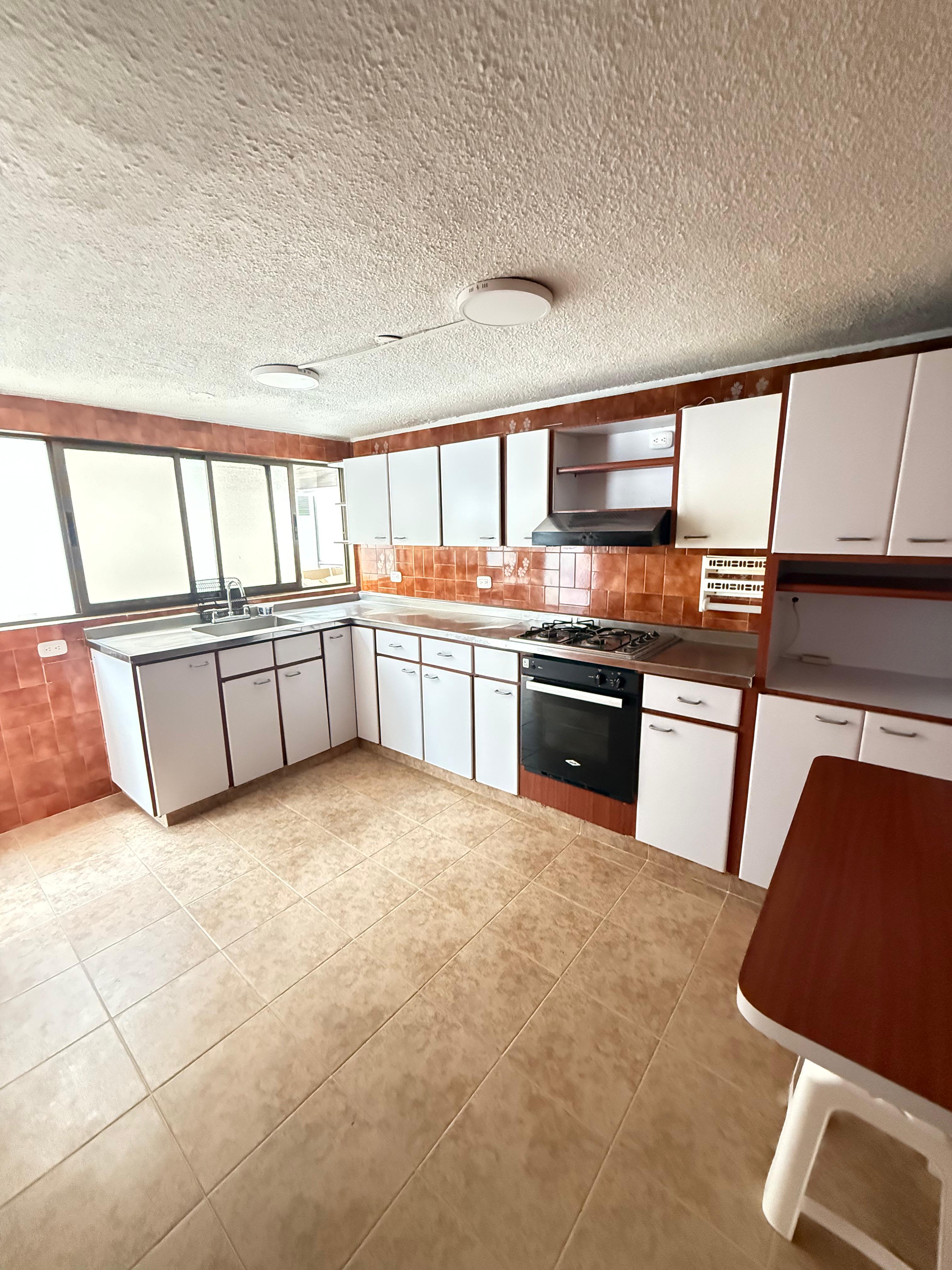 Casa en venta en Cable, Manizales · foto 9 de 24