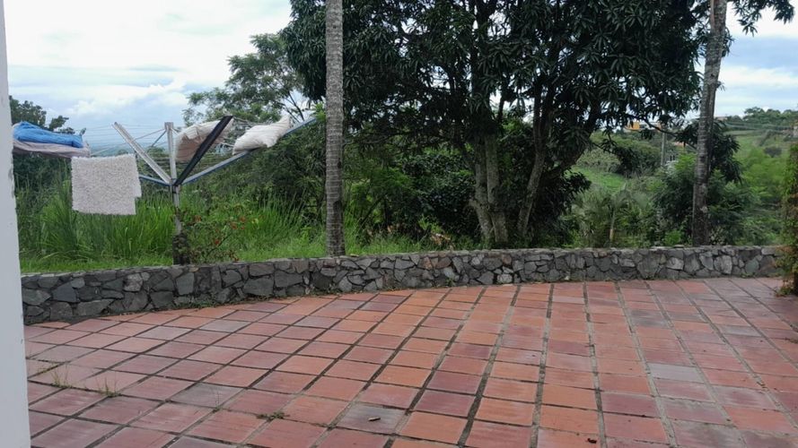 Casa de 5 alcobas en arriendo en Juan De Ampudia, Jamundí, 718 m² · foto 13 de 24