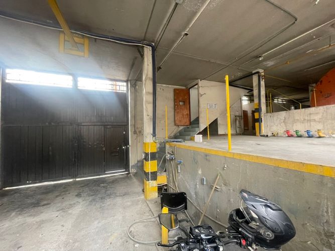 Bodega en venta en Restrepo Naranjo, Sabaneta, 315 m² · foto 3 de 23