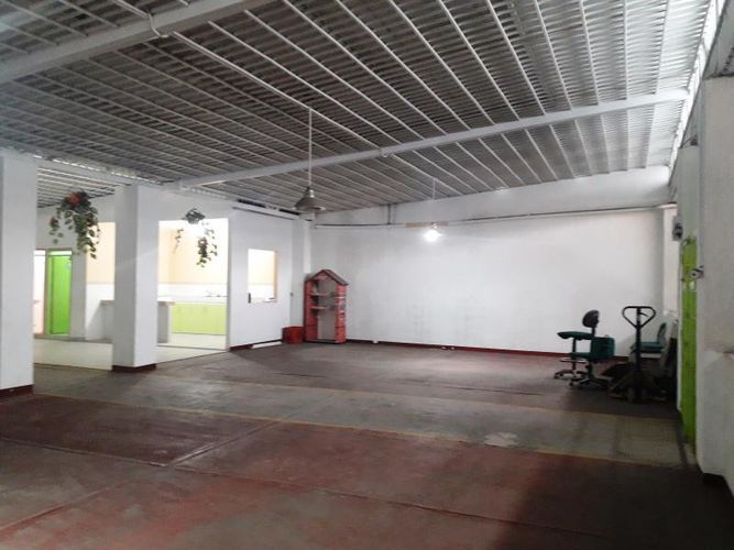 Bodega en venta en Guayaquil, Cali, 655 m² · foto 2 de 8