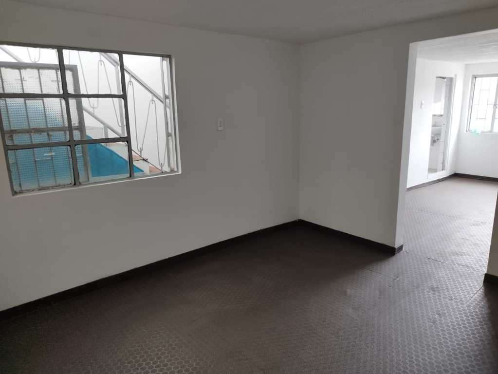Casa en venta en Las Ferias, Bogotá · foto 22 de 24