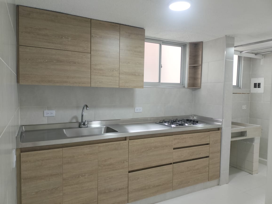 Apartamento en arriendo en El Poblado, Medellín · foto 5 de 16