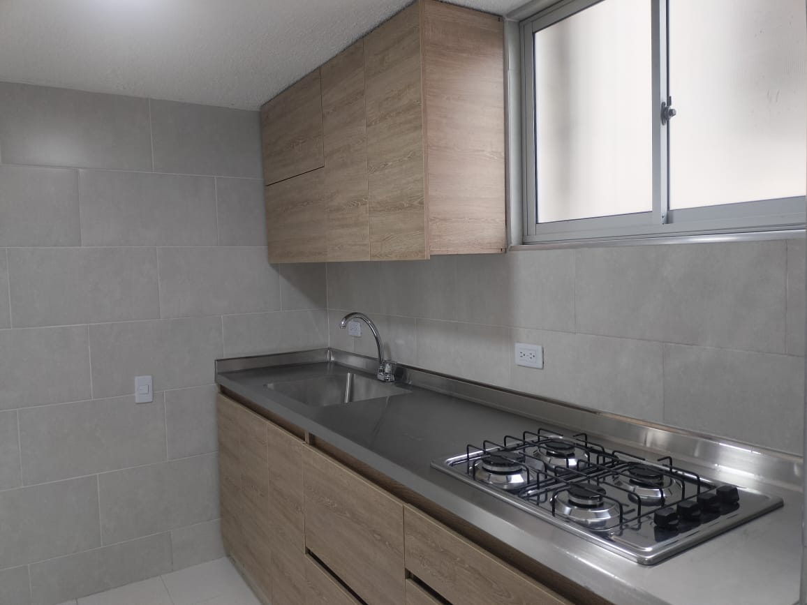 Apartamento en arriendo en El Poblado, Medellín · foto 6 de 16