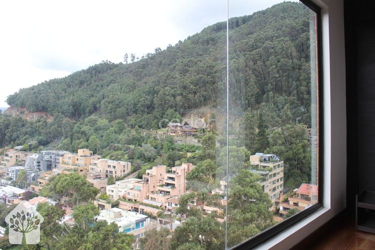 Apartamento de 4 alcobas en venta en El Refugio I, Bogotá, 430 m² · foto 12 de 24