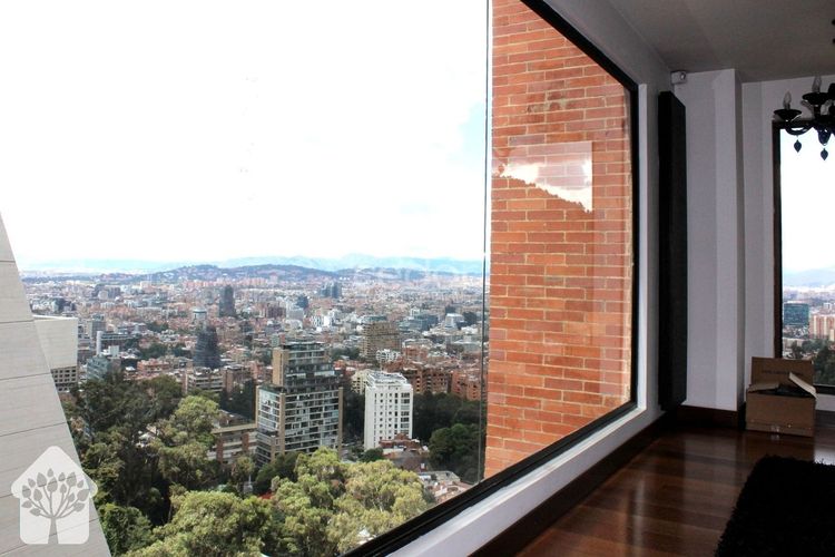 Apartamento de 4 alcobas en venta en El Refugio I, Bogotá, 430 m² · foto 13 de 24