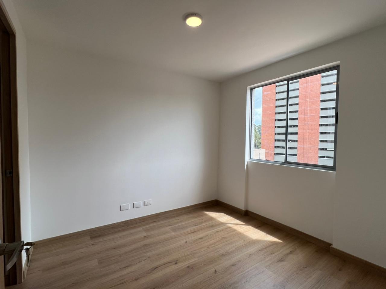 Apartamento en arriendo en Llano Grande, Rionegro · foto 6 de 11
