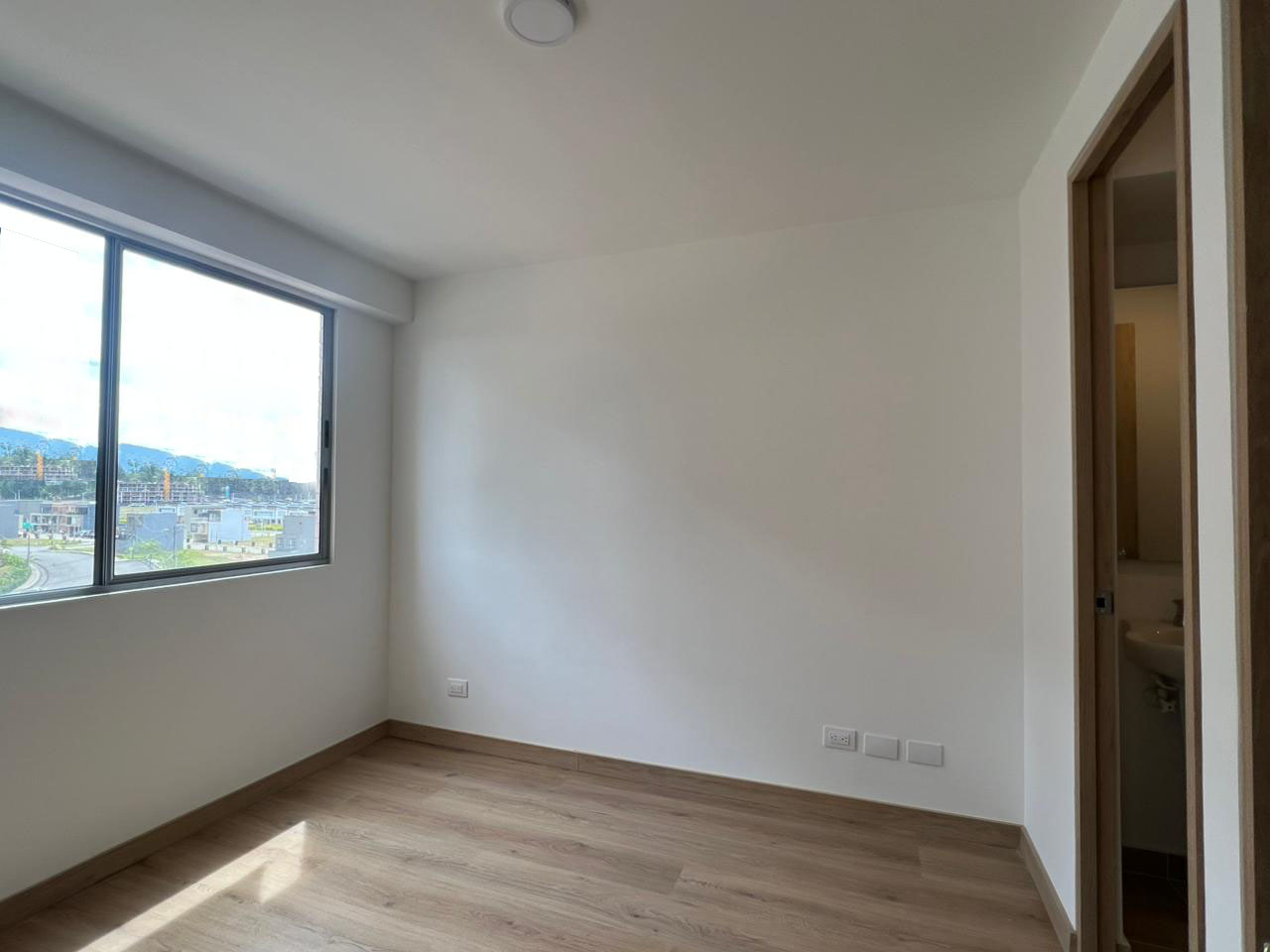 Apartamento en arriendo en Llano Grande, Rionegro · foto 8 de 11