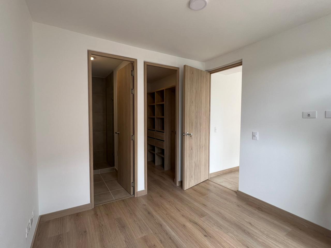 Apartamento en arriendo en Llano Grande, Rionegro · foto 9 de 11