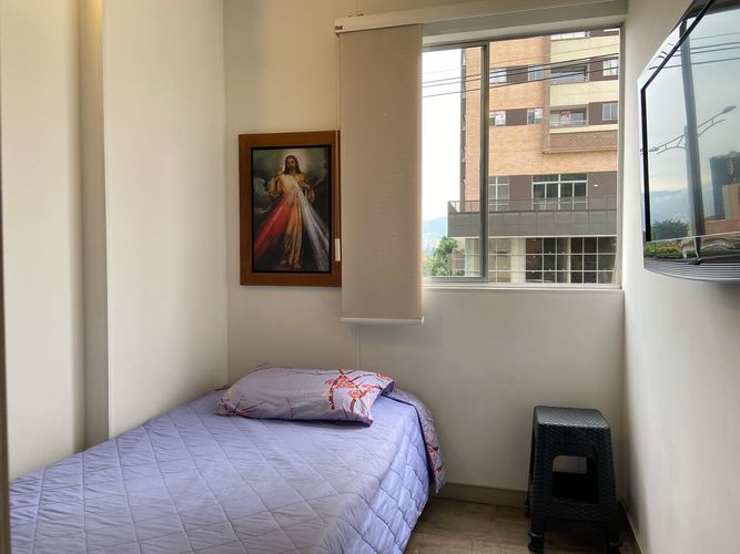 Apartamento de 3 alcobas en venta en Los Alcazares, Sabaneta, 60 m² · foto 9 de 19