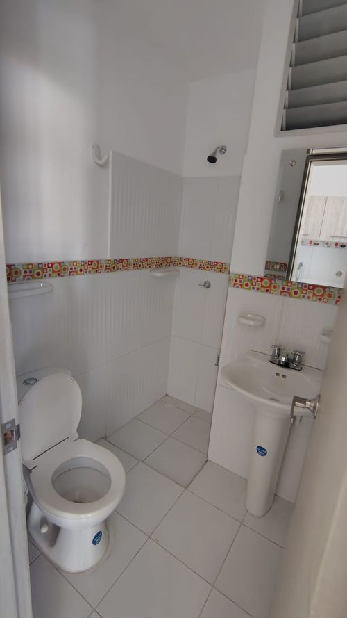Oficina en arriendo en Caobos, Cúcuta, 52 m² · foto 9 de 9