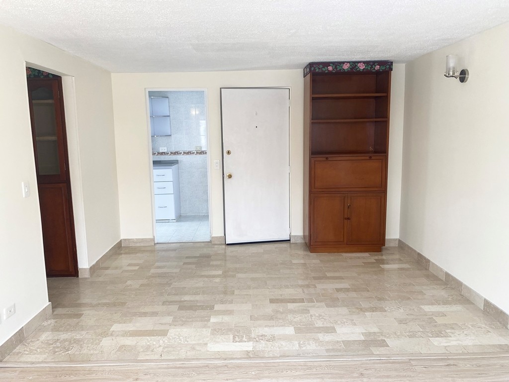Apartamento en venta en Cedritos, Bogotá · foto 3 de 20