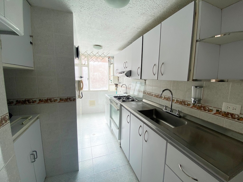 Apartamento en venta en Cedritos, Bogotá · foto 8 de 20