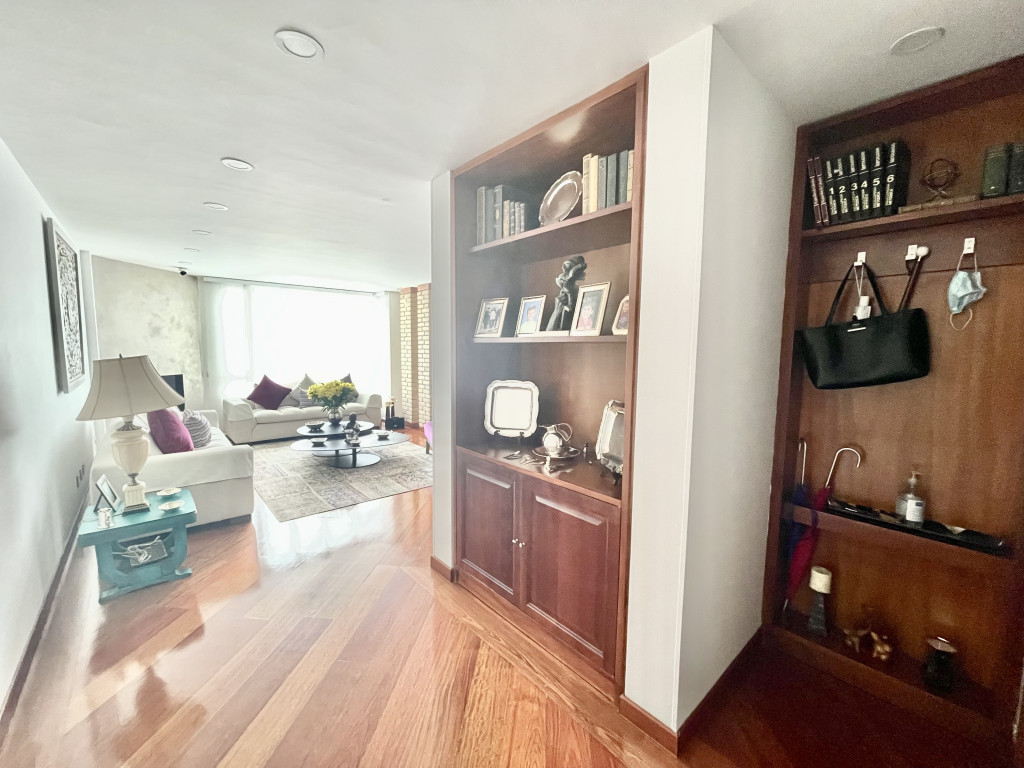 Apartamento en venta en Bosques Del Marques, Bogotá · foto 4 de 20