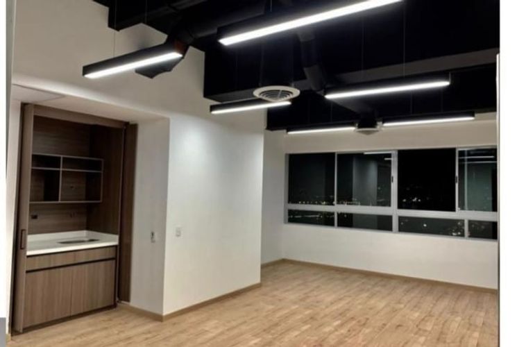 Oficina en venta en Villas Del Carmen, Itagüí, 36 m² · foto 2 de 4