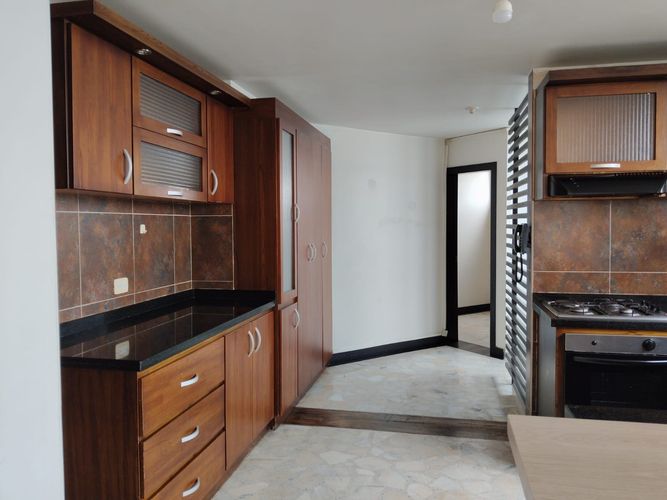 Apartamento en venta en Sector Fogata, Armenia · foto 3 de 24