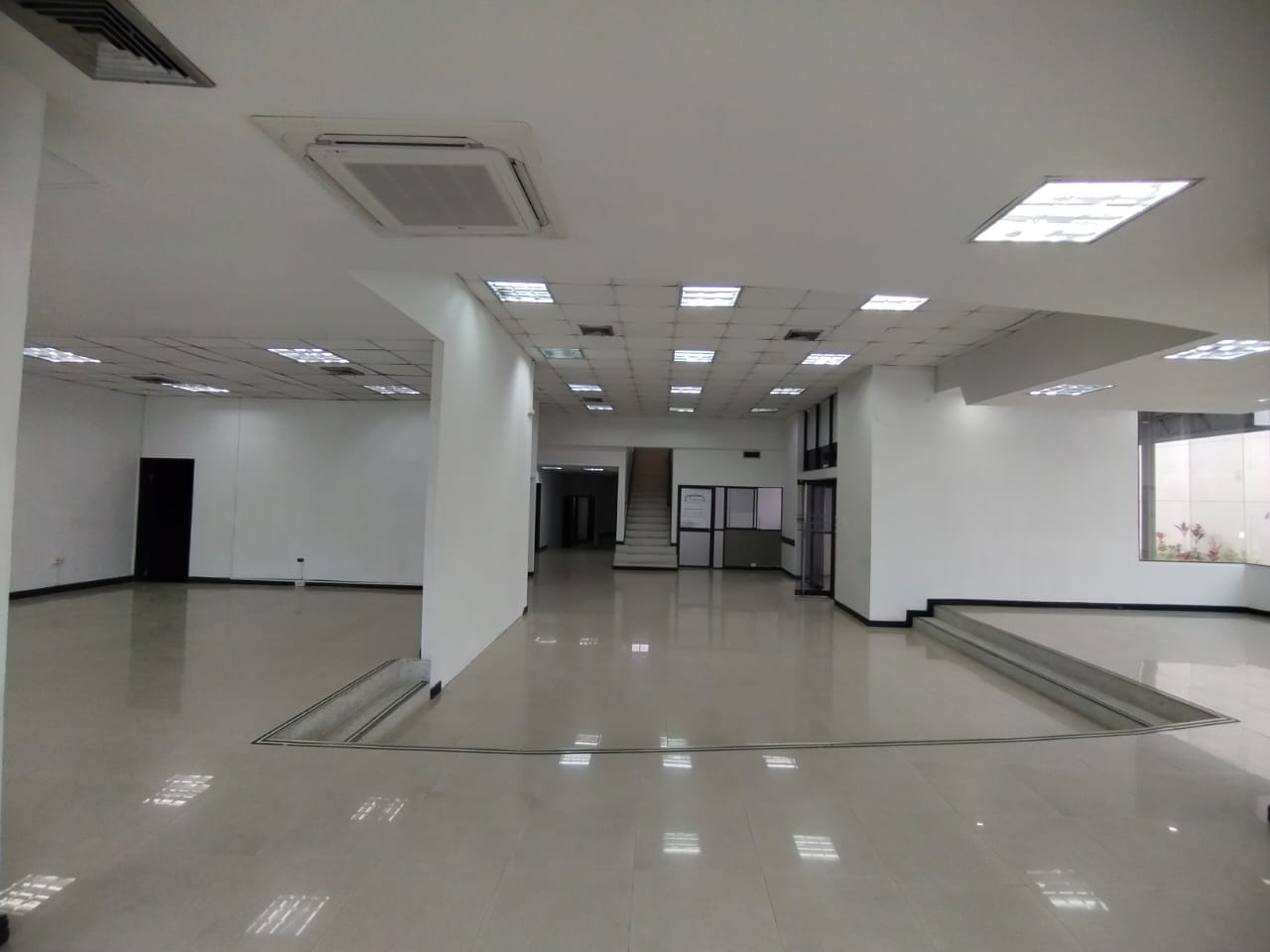 Local en Arriendo en Avenida 30 de agosto, Pereira