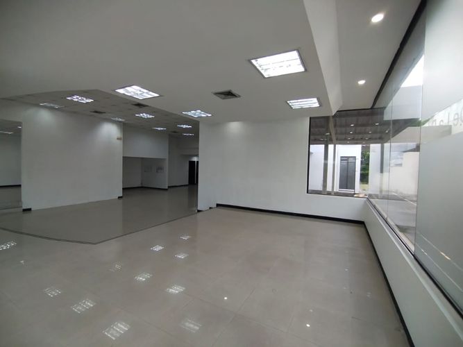 Local en arriendo en Avenida 30 De Agosto, Pereira, 652 m² · foto 4 de 19
