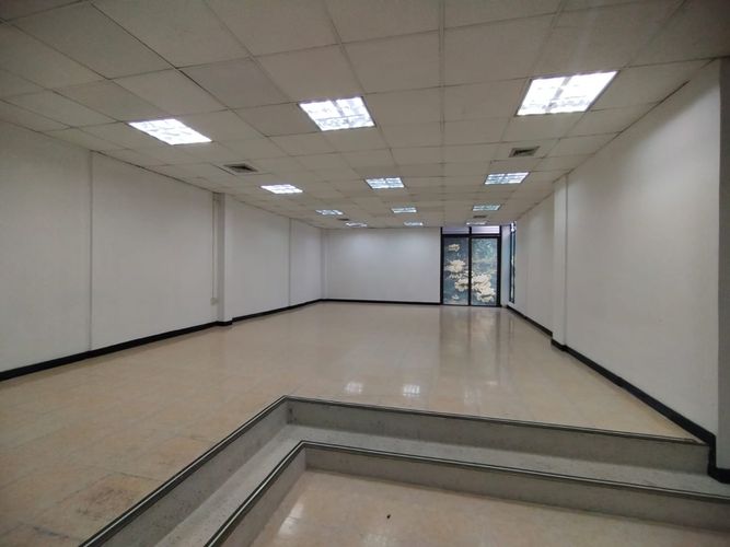 Local en arriendo en Avenida 30 De Agosto, Pereira, 652 m² · foto 6 de 19