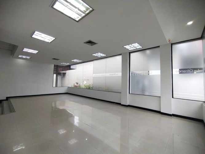Local en arriendo en Avenida 30 De Agosto, Pereira, 652 m² · foto 13 de 19