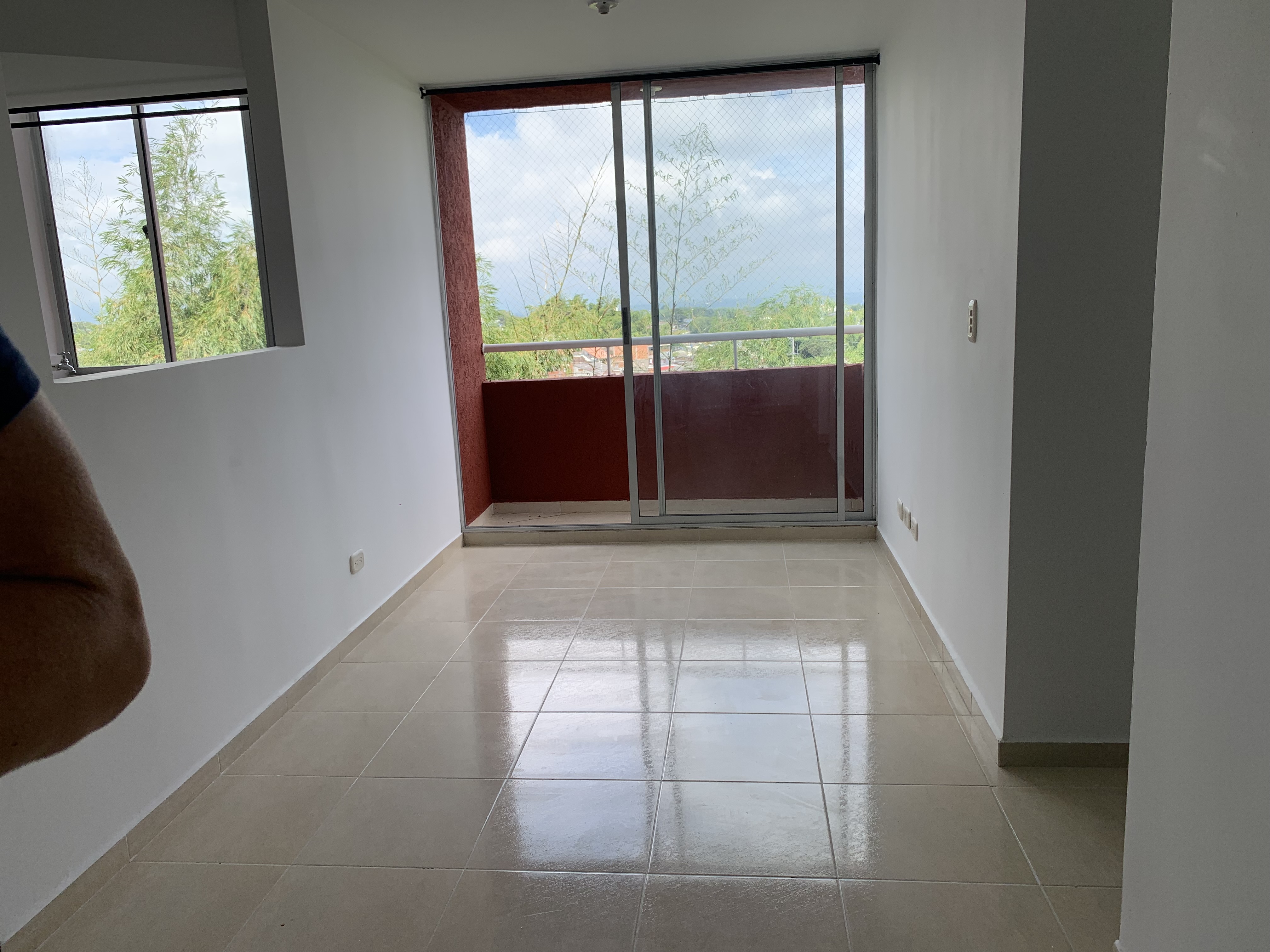 Apartamento en venta en Marco Fidel Suarez, Armenia · foto 6 de 17