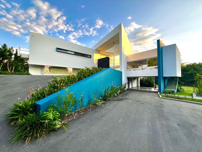 Casa de 5 alcobas en venta en Cerritos, Pereira, 800 m² · foto 2 de 19